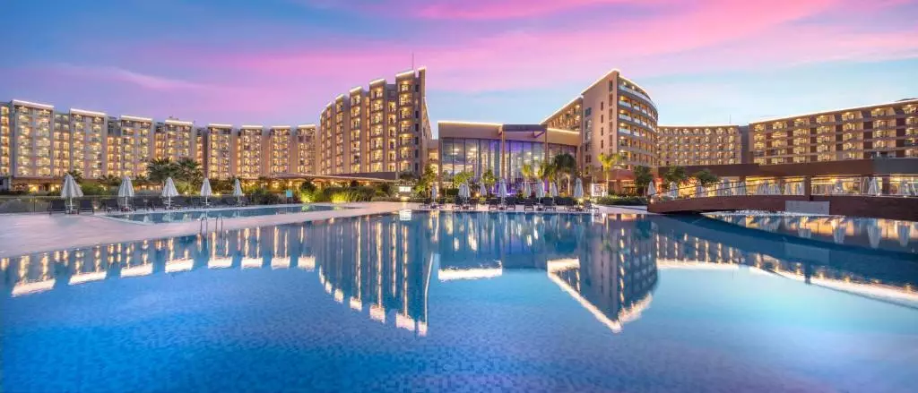 Elexus Hotel Resort and Spa and Casino